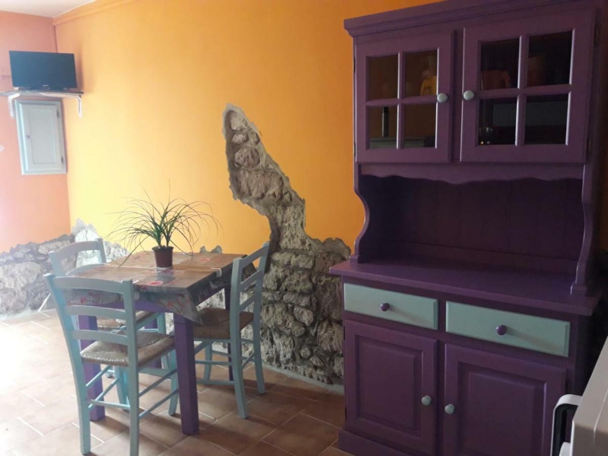 Casa Graci Hotell Bosa Eksteriør bilde